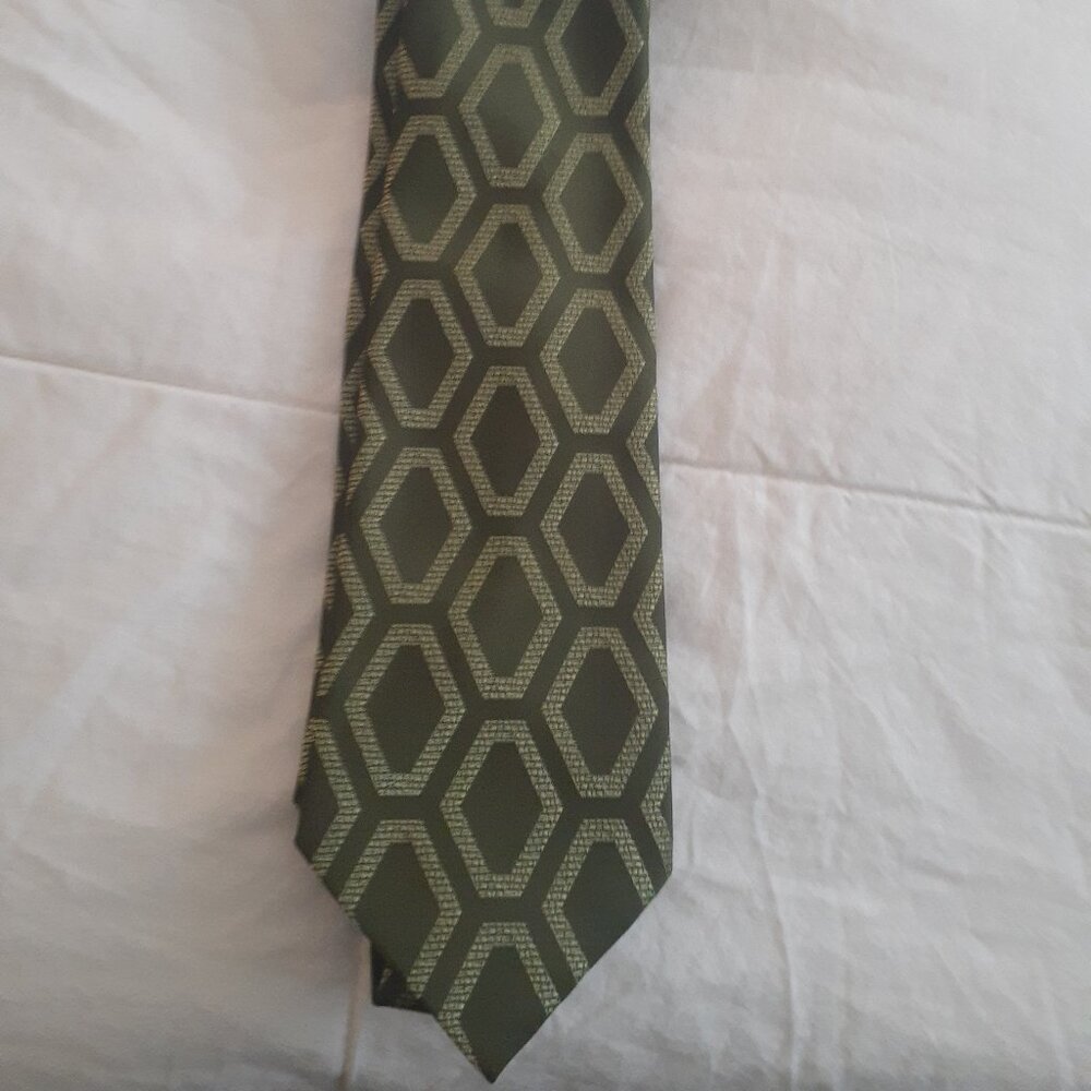 Quirky Vintage Simpson Sears Tie Olive Green